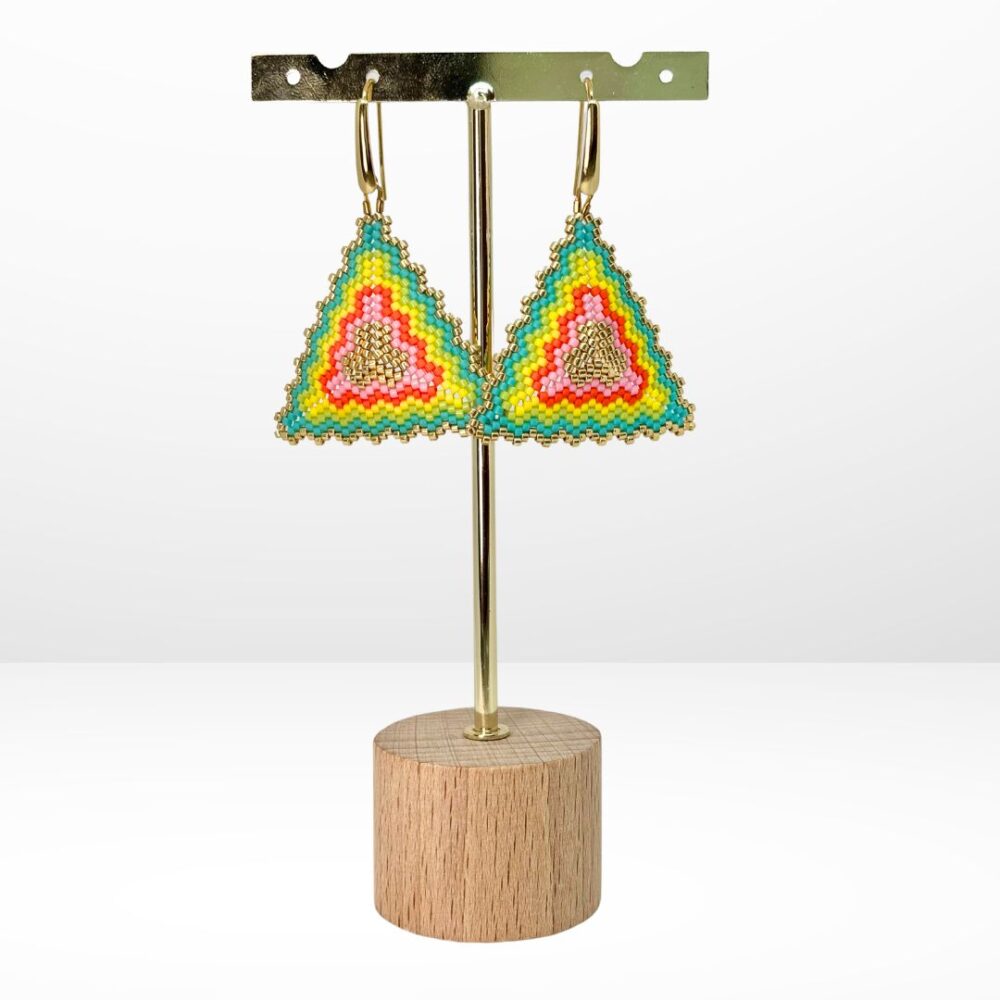 Aretes Tejidos en Miyuki - Triangulares 6 colores