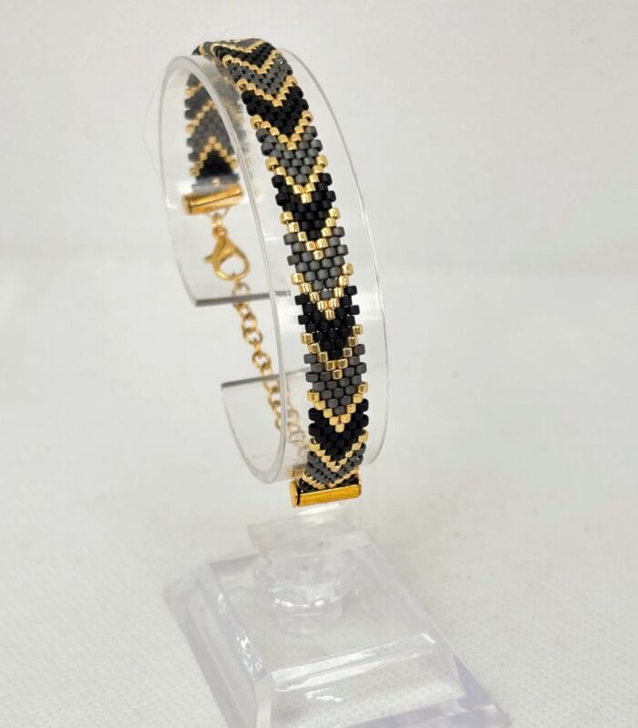 Pulsera Tejida en Miyuki - Triangulos tricolor