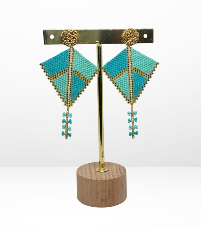 Aretes tejidos en Miyuki - Un verano en Bogotá