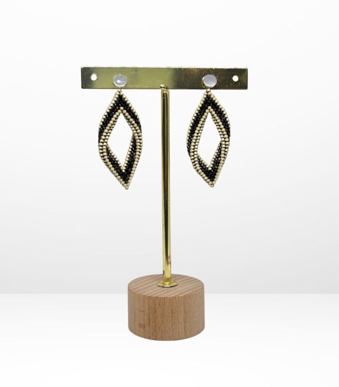 Aretes Tejidos en Miyuki - Mandorla Ágata Negra